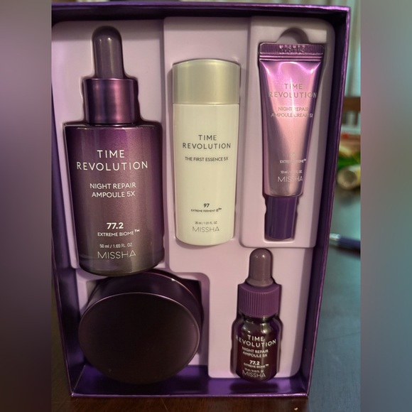 Missha Time Revolution Night Repair Ampoule Set - Picture 8 of 11